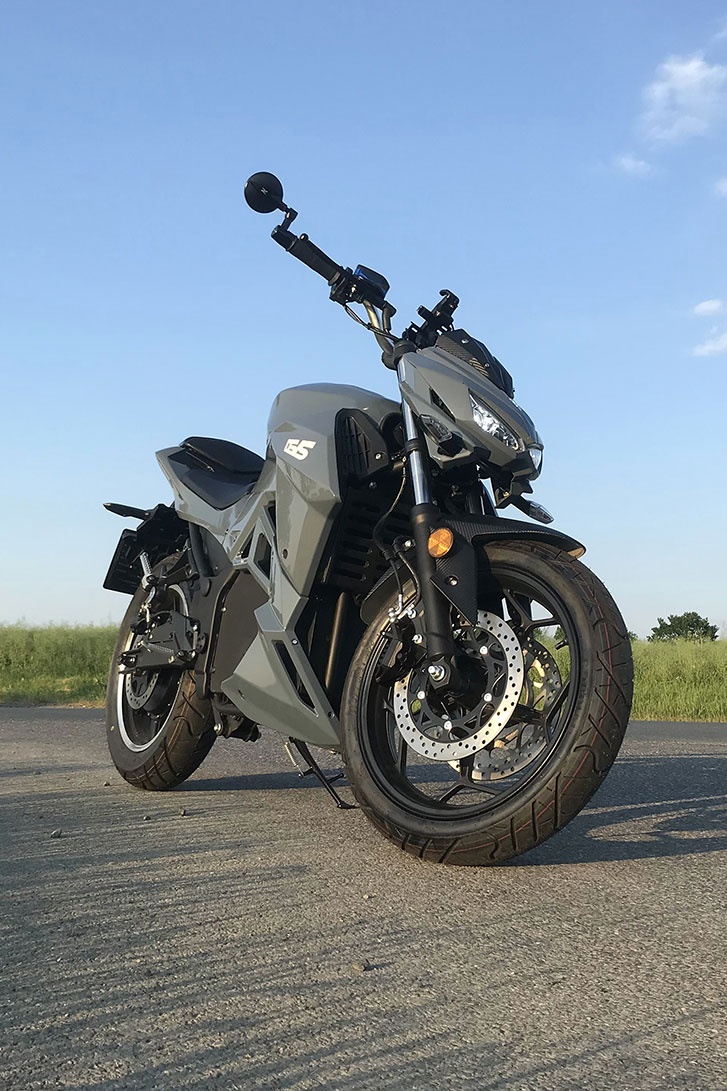 electric motorcycle seller in Czech