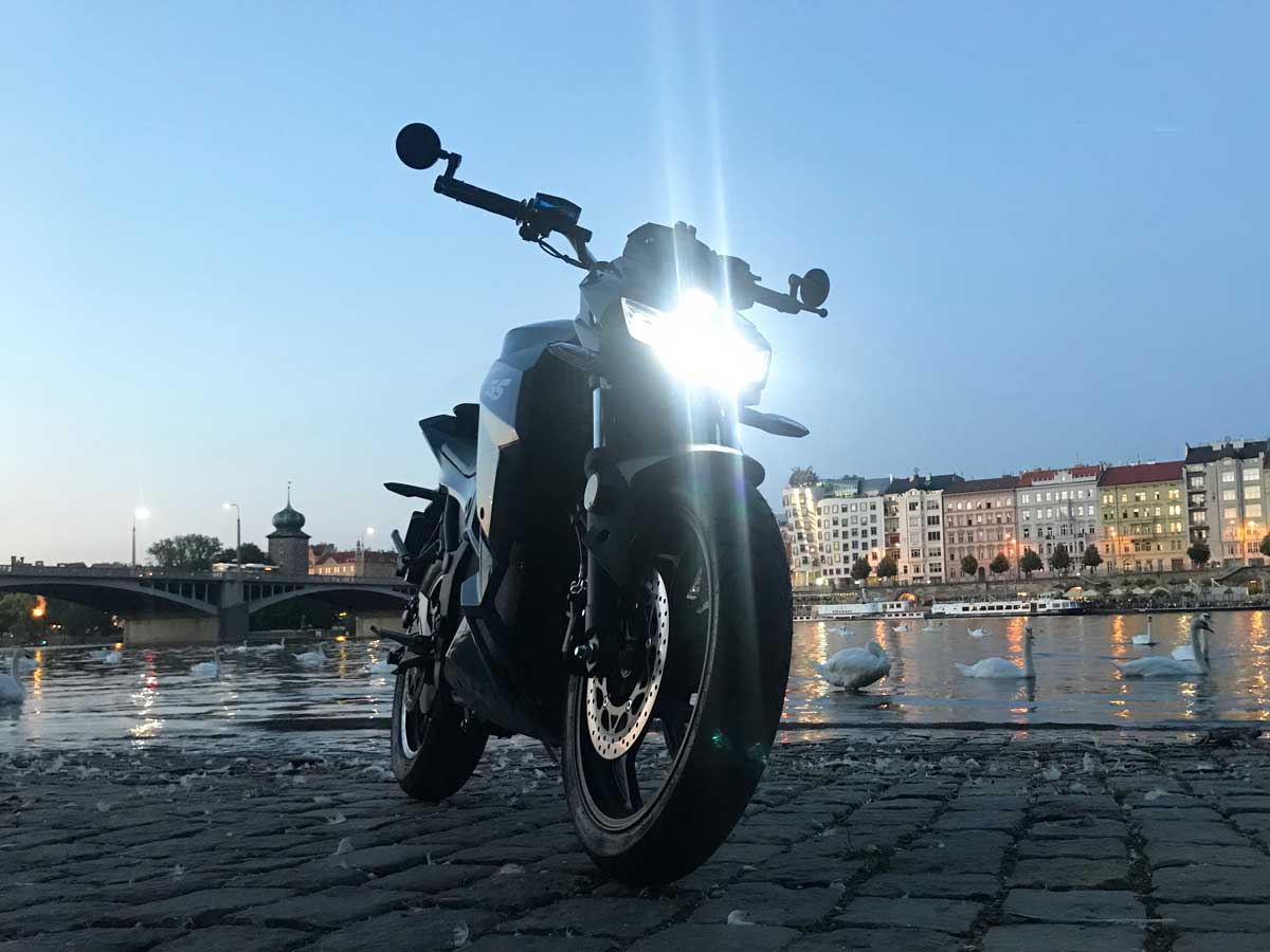 electric motorbike sales in Prague