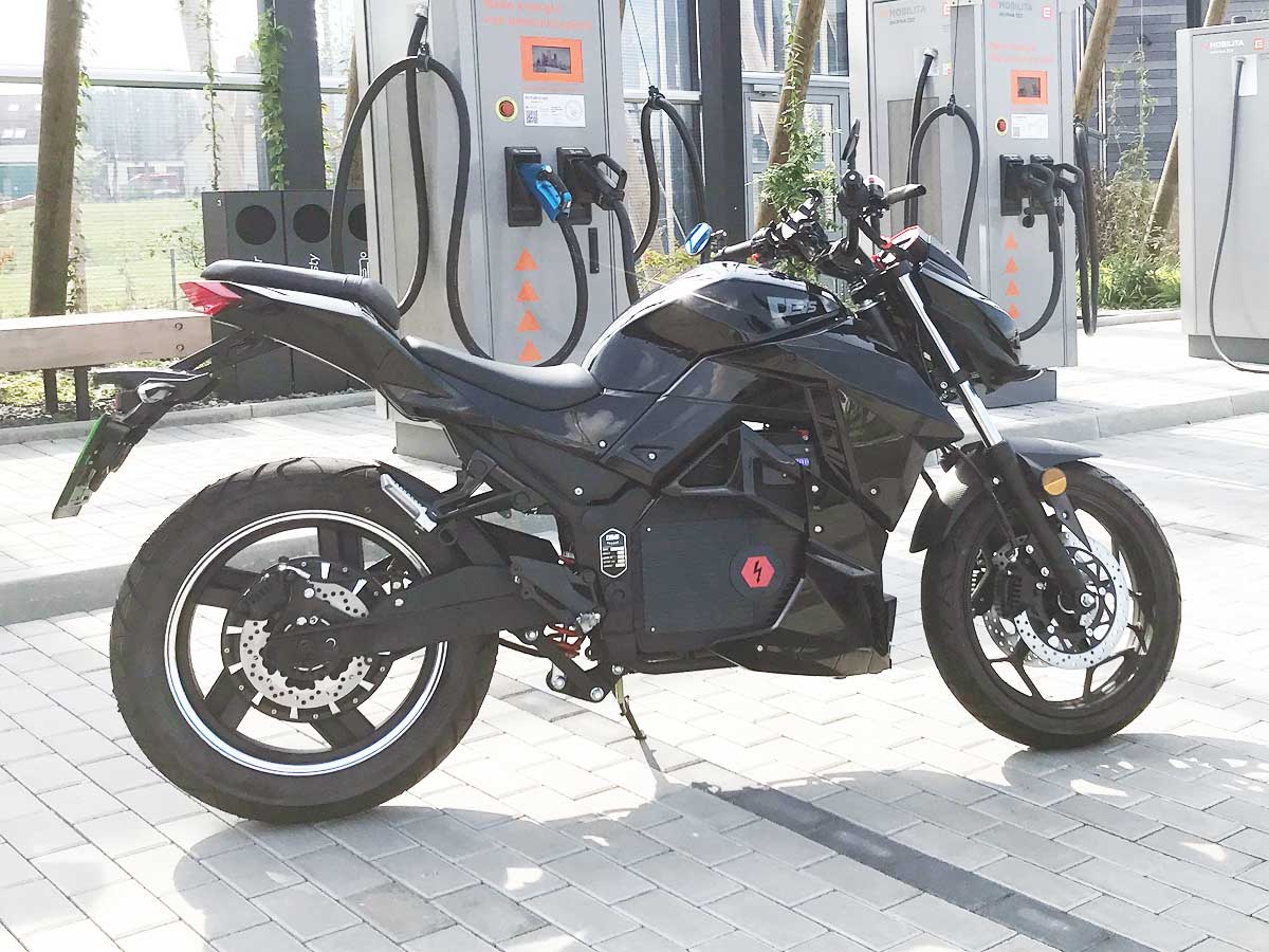 electric motorcycle sales in Prague