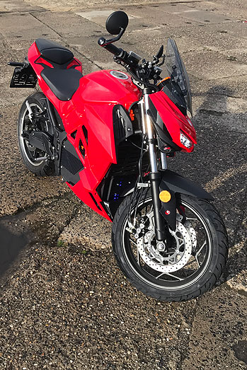 Prodej elektrického motocyklu DEVS alien 601